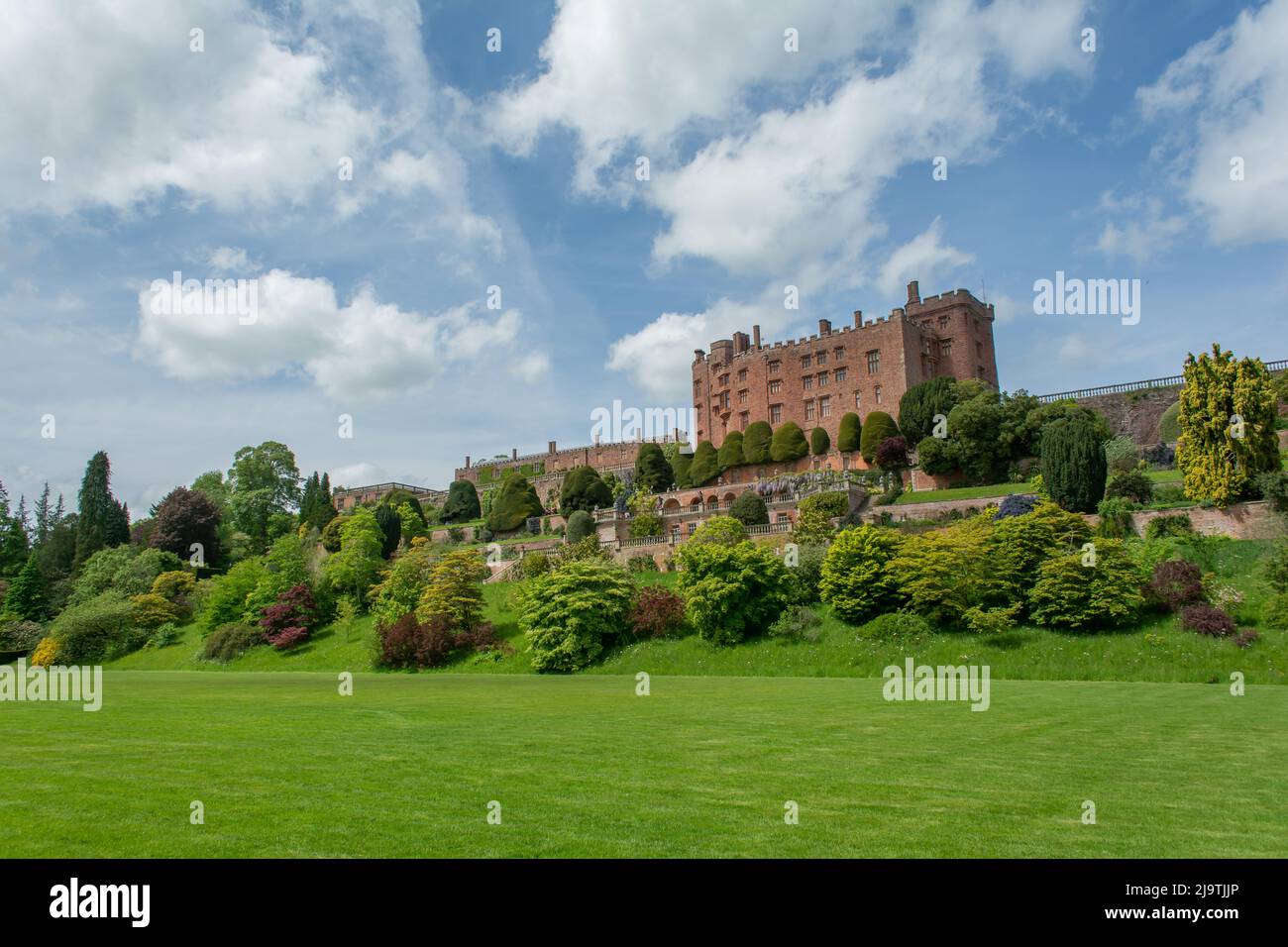 Dies ist das berühmte Powis Castle, das vom nationalen Trust betrieben wird.das Schloss in der Nähe von Welshpool Powys Mid Wales. Stockfoto