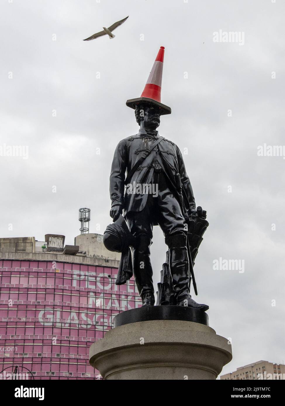 Glasgow, Schottland. VEREINIGTES KÖNIGREICH. 7.. Mai 2022: Ein Stopp des Krieges in der Ukraine Protest auf dem George Square. Stockfoto