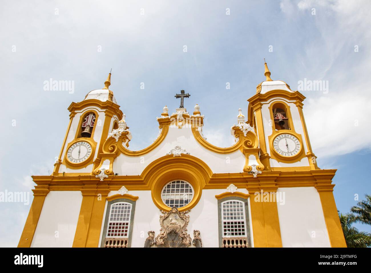 Mutterkirche von Santo Antonio von Tiradentes Stadt in Minas Gerais, Brasilien - 22. Januar 2018 : Ansicht Mutterkirche von Santo Antonio von Tiradentes Stadt Stockfoto