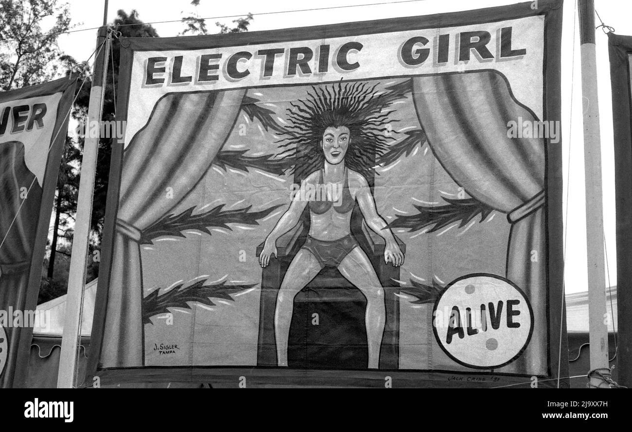 Zirkusposter von Electric Girl Stockfoto