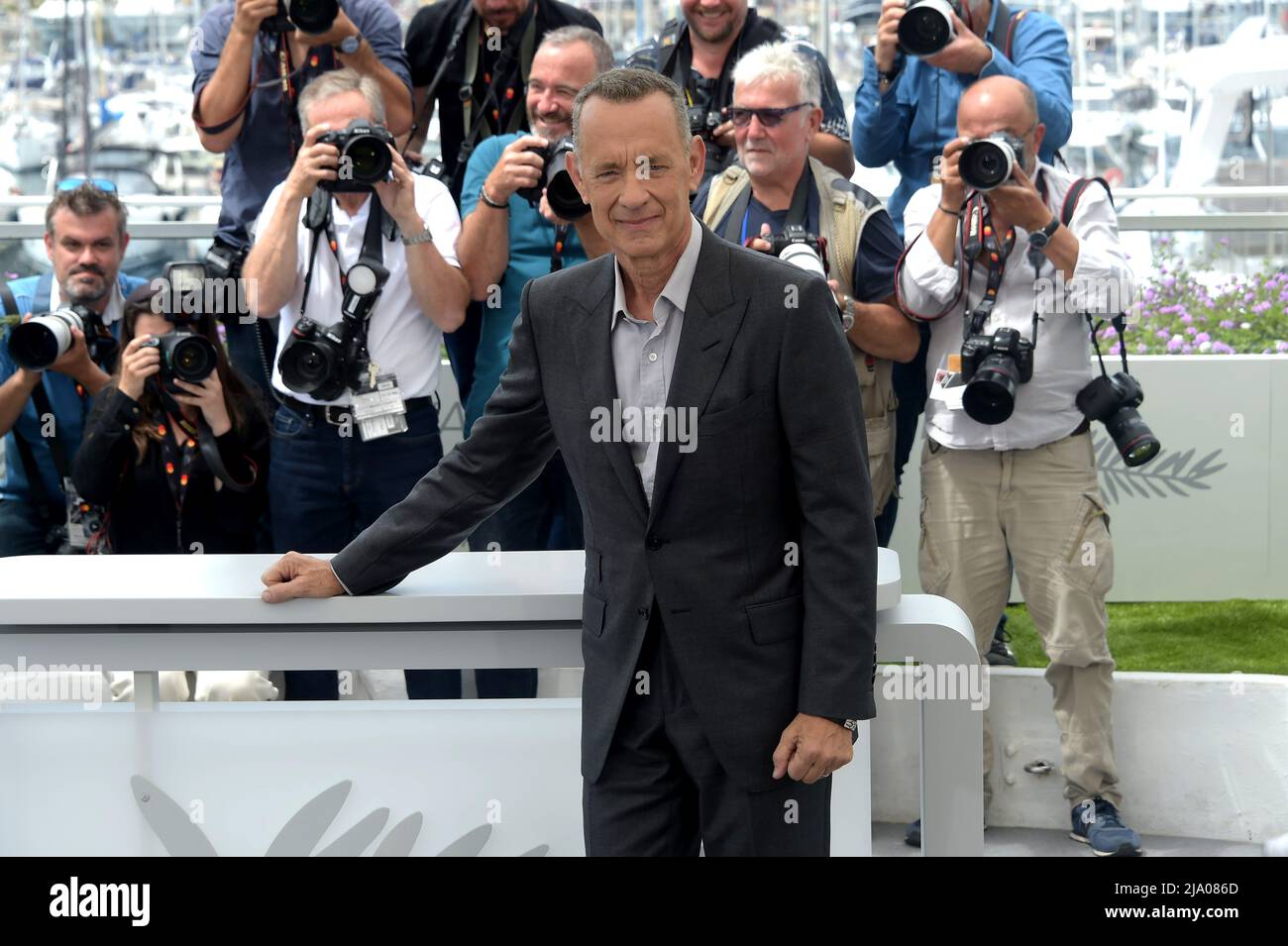 75. Cannes Filmfestival 2022, Fotocall Film „Elvis“. Im Bild: Tom Hanks Stockfoto