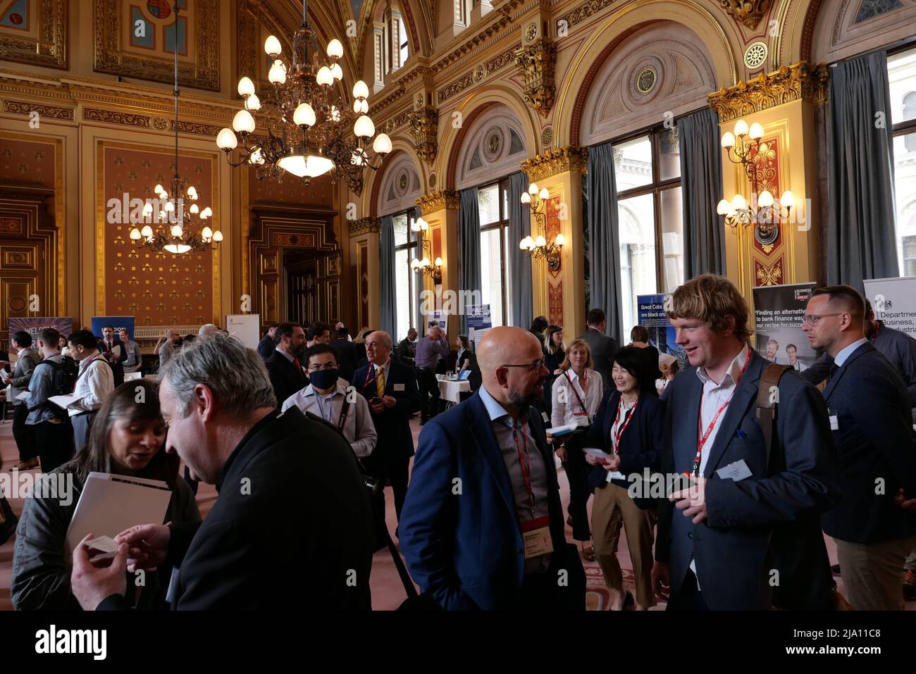 Zusammenarbeit mit Whitehall , einer jährlichen Veranstaltung im Auswärtigen Amt, bei der