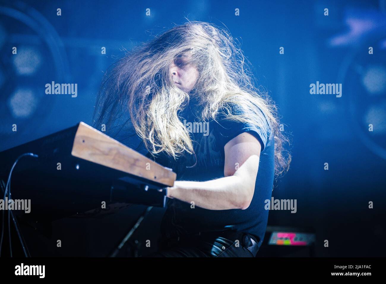 Tilburg, Niederlande. 22., April 2022. James Kent und Johannes Persson (im Bild) spielen ein Live-Konzert während des niederländischen Musikfestivals Roadburn Festival 2022 in Tilburg. (Foto: Gonzales Photo - Peter Troest). Stockfoto