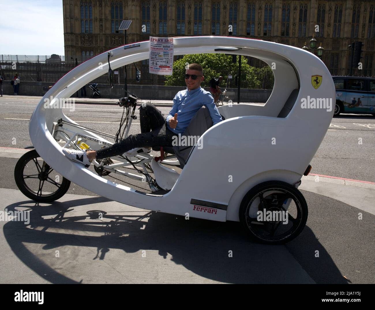 Rickshaw Embankment Westminster London Stockfoto