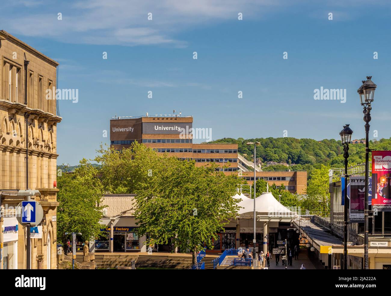 Gebäude der Huddersfield University See from Princess Alexandra Walk in the town Centre. West Yorkshire. VEREINIGTES KÖNIGREICH Stockfoto