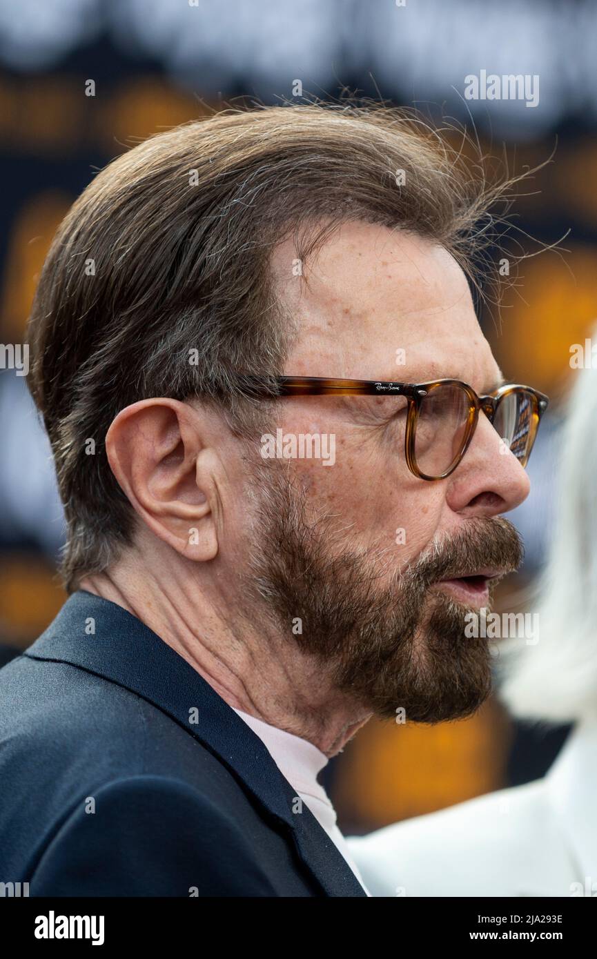 London, Großbritannien. 26 Mai 2022. Björn Ulvaeus spricht vor der ABBA Voyage-Eröffnungsvorstellung in der Abba Arena in Stratford mit den Medien auf dem roten Teppich. Kredit: Stephen Chung/EMPICS/Alamy Live Nachrichten Stockfoto