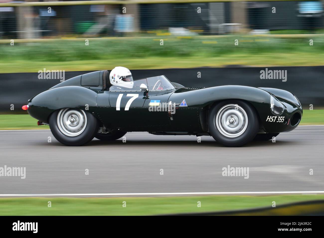 John Pearson, Jaguar D-Type, Peter Collins Trophy, ein Rennen mit einem Fahrer von 25 Minuten Dauer für Sportwagen, die in der Regel an den Start gingen Stockfoto