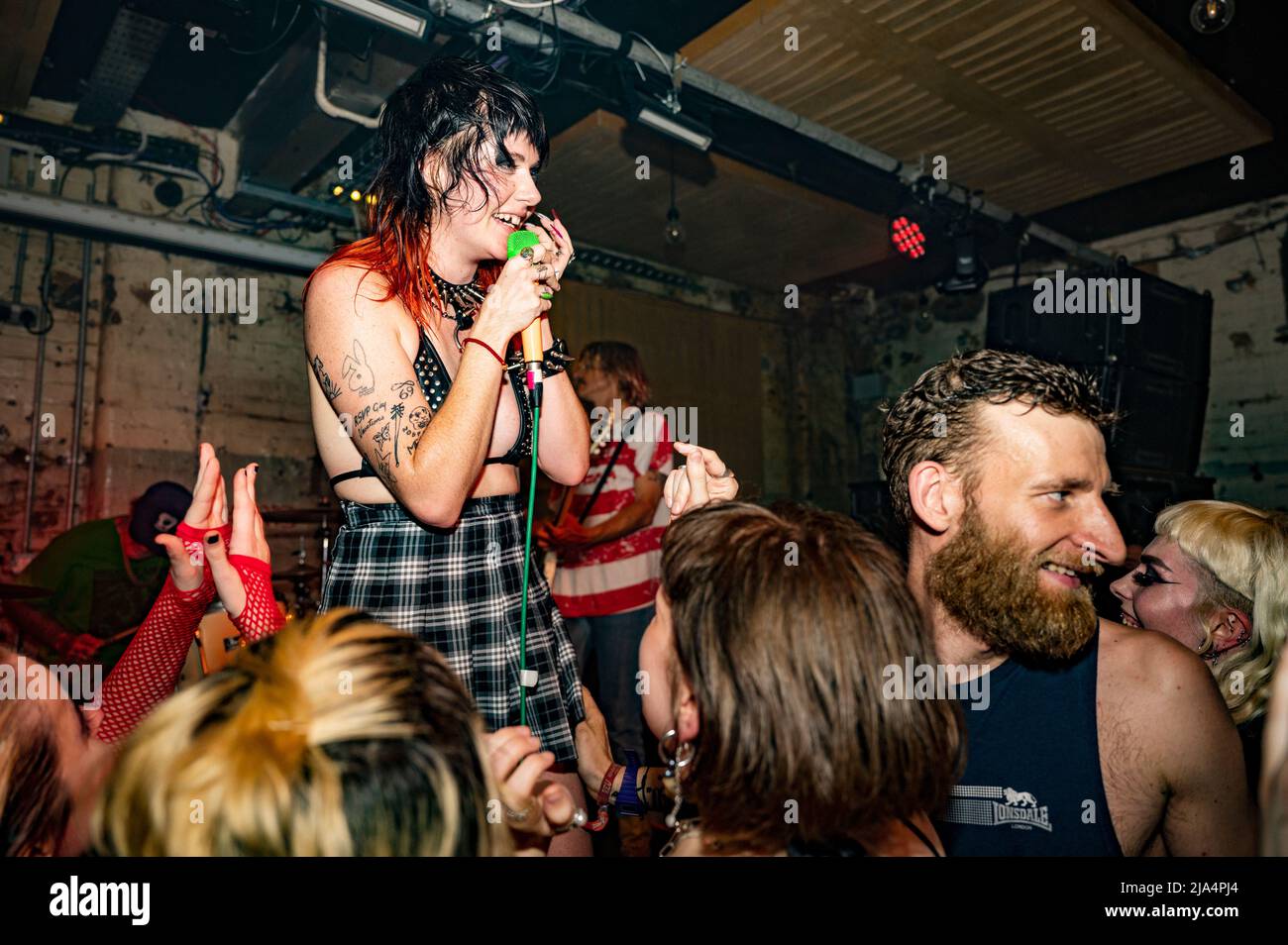 Manchester, Großbritannien. 26. Mai 2022. Dani Miller, Sean Powell, Alex Kilgore und David Head der Band Surfbort treten in Soup, Manchester, auf. 2022-05-26. Cr Stockfoto