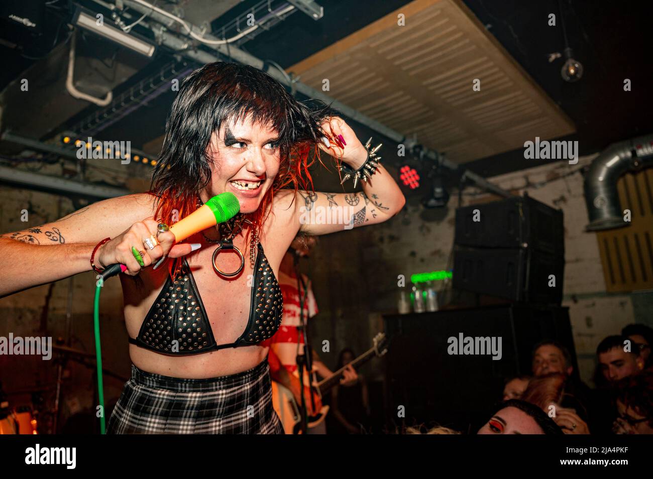 Manchester, Großbritannien. 26. Mai 2022. Dani Miller, Sean Powell, Alex Kilgore und David Head der Band Surfbort treten in Soup, Manchester, auf. 2022-05-26. Cr Stockfoto