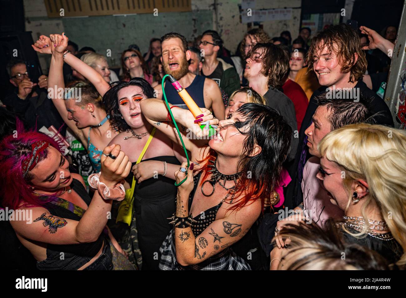 Manchester, Großbritannien. 26. Mai 2022. Dani Miller, Sean Powell, Alex Kilgore und David Head der Band Surfbort treten in Soup, Manchester, auf. 2022-05-26. Cr Stockfoto