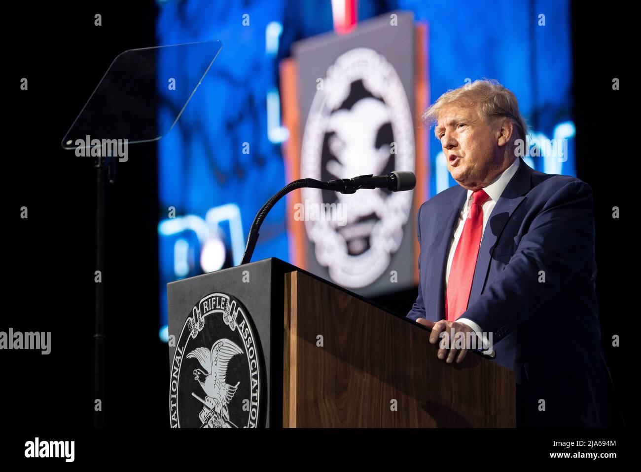 Houston, Usa. 27.. Mai 2022. Der ehemalige US-Präsident DONALD TRUMP hält die Keynote beim jährlichen Führungsforum der National Rifle Association (NRA). Kredit: Bob Daemmrich/Alamy Live Nachrichten Stockfoto