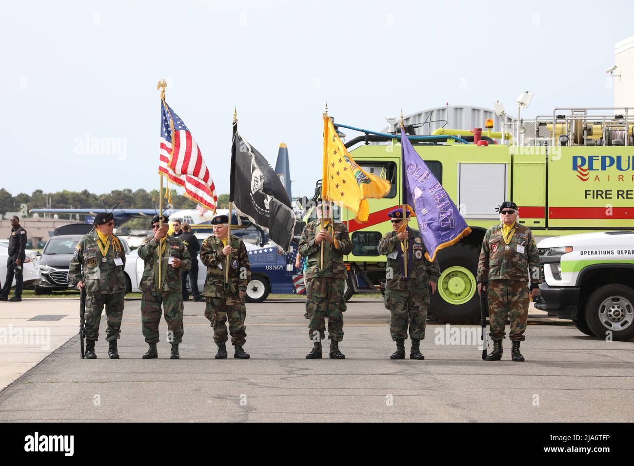 Brooklyn, Usa. 26.. Mai 2022. NY: Die Blue Angels der US Navy landen auf dem Republic Airport für Trainingseinheiten zur Vorbereitung der Bethpage Airshow über Jones Beach zum Memorial Day Wochenende. Aufgenommen am 26. Mai 2022 in Farmingdale, New York . (Foto von Erica Price/Sipa USA) Quelle: SIPA USA/Alamy Live News Stockfoto