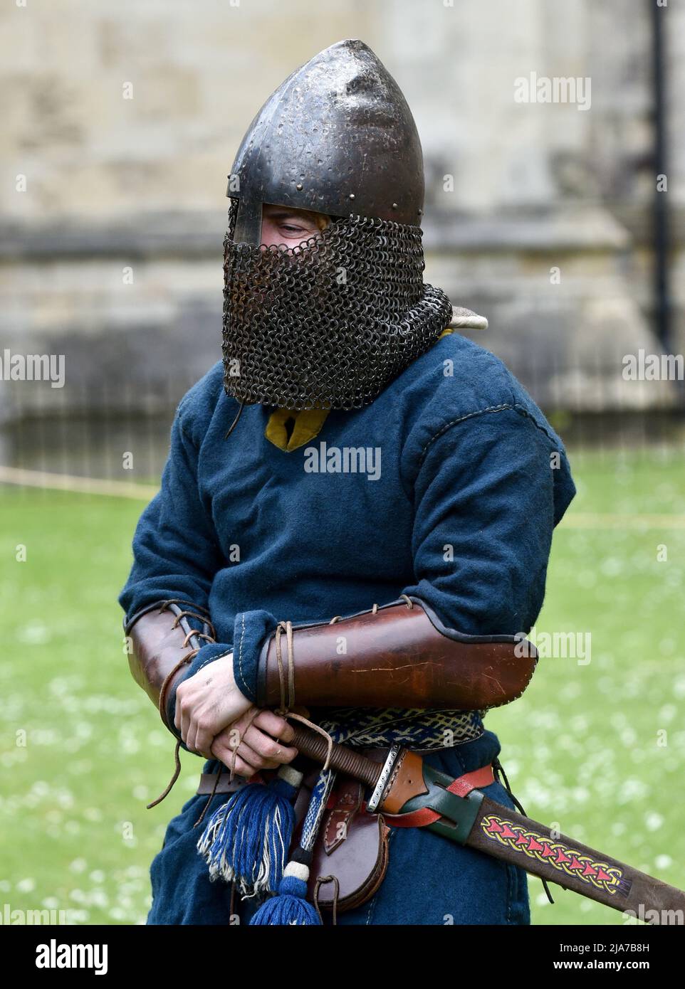 York, Yorkshire, Großbritannien. 28. Mai 2022. Menschen in York beim Jorvik Viking Festival 2022. Kredit: Matthew Chattle/Alamy Live Nachrichten Stockfoto