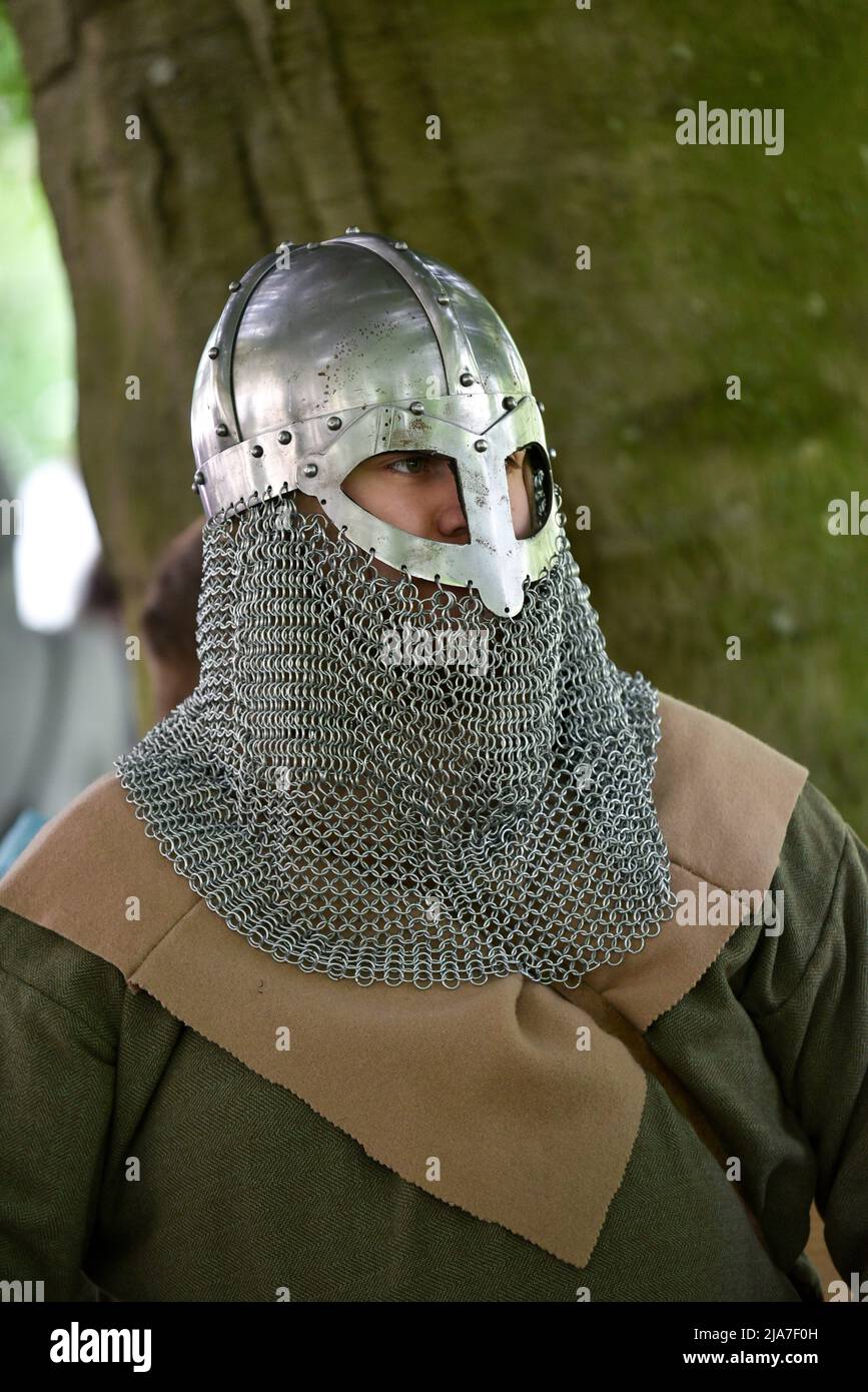 York, Yorkshire, Großbritannien. 28. Mai 2022. Menschen in York beim Jorvik Viking Festival 2022. Kredit: Matthew Chattle/Alamy Live Nachrichten Stockfoto