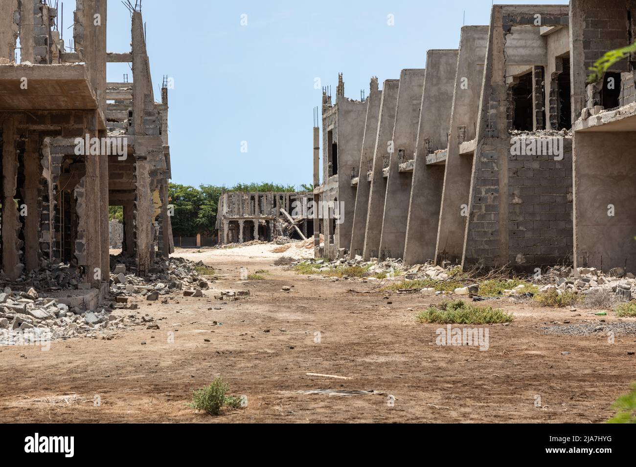 Baufällig verlassene, unfertige Hotelgebäude in Santa Maria, Sal, Kapverdische Inseln, Kap Verde, Afrika Stockfoto