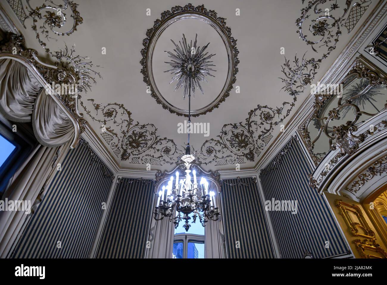 Budapest, Ungarn. Schönes Interieur der berühmten Szabo Ervin Bibliothek Stockfoto