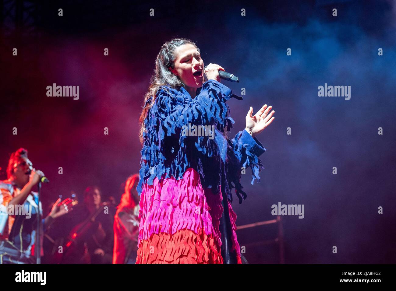 Verona, Italien. 28. Mai 2022. Die italienische Sängerin Elisa alias als Elisa Toffoli während seiner Live-Konzerte in der Arena di Verona, für Back to the Future Tour 2022 im Heros Festival 2022 Credit: Roberto Tommasini/Alamy Live News Stockfoto