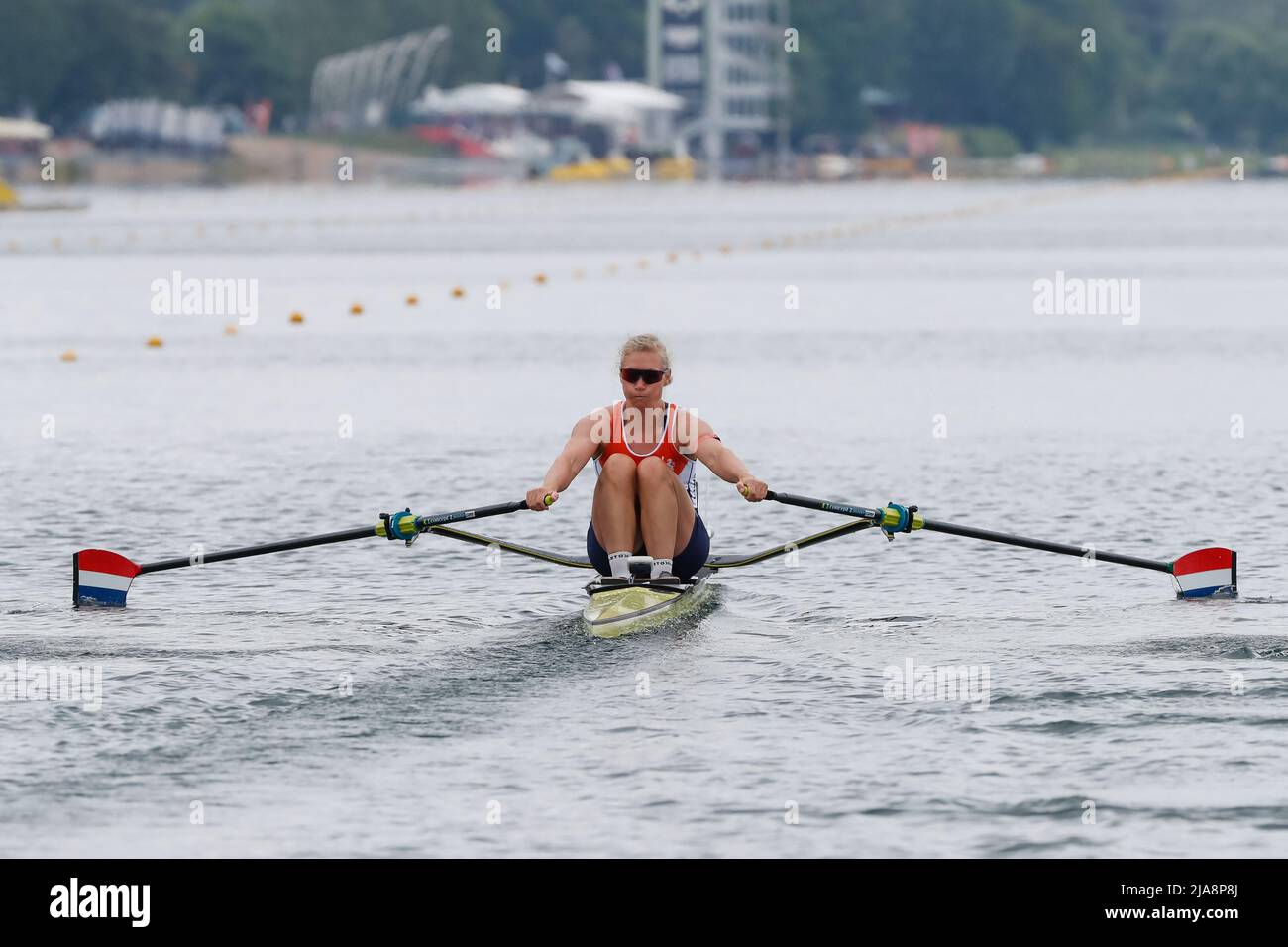 BELGRAD, SERBIEN - 28. MAI: Lisa Scheenaard aus den Niederlanden nimmt am Halbfinale A/B 1 während des Ruder-Weltcups am Sava-See am 28. Mai 2022 in Belgrad, Serbien, Teil (Foto: Nikola Krstic/Orange Picles) Stockfoto