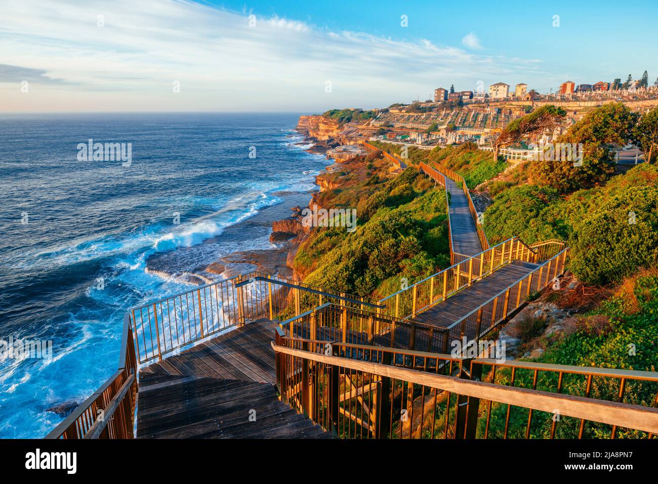 Bondi Beach nach Coogee Walk bei Sonnenaufgang. Sydney, NSW, Australien. Stockfoto