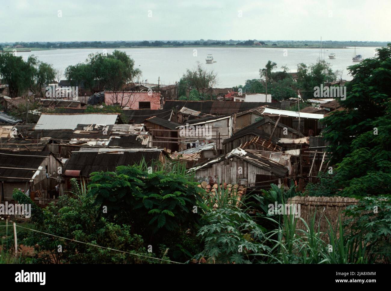 Slums in Asuncion, Paraguay im Jahr 1980 Stockfoto