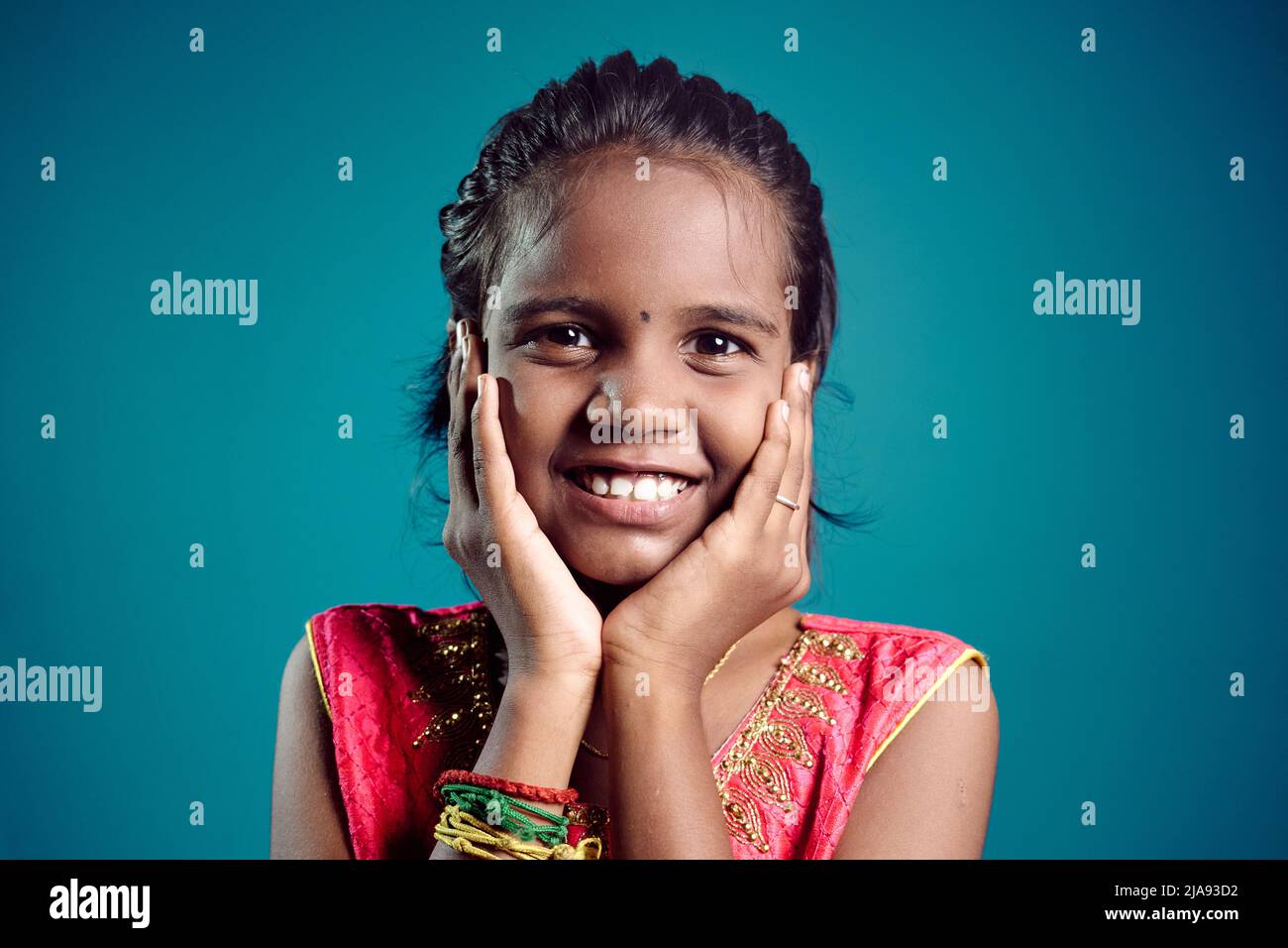 Porträt von Asian Girl 10-12 Jahre alt. Stockfoto