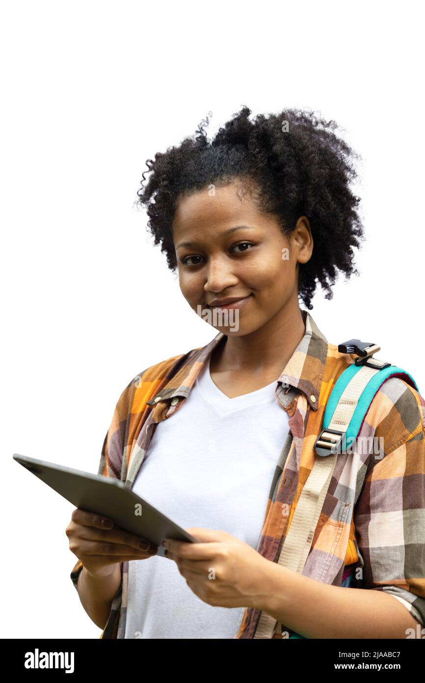 Porträt schwarz Frau Student Universität teen Mädchen lächeln vertikalen Schuss auf weißem Hintergrund isoliert Stockfoto
