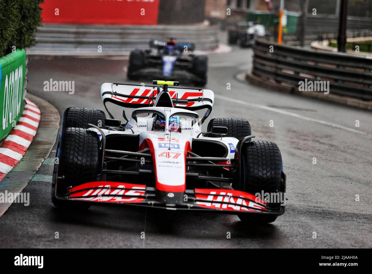 Mick Schumacher (GER) Haas VF-22 in einer Formationsrunde. Großer Preis von Monaco, Sonntag, 29.. Mai 2022. Monte Carlo, Monaco. Stockfoto