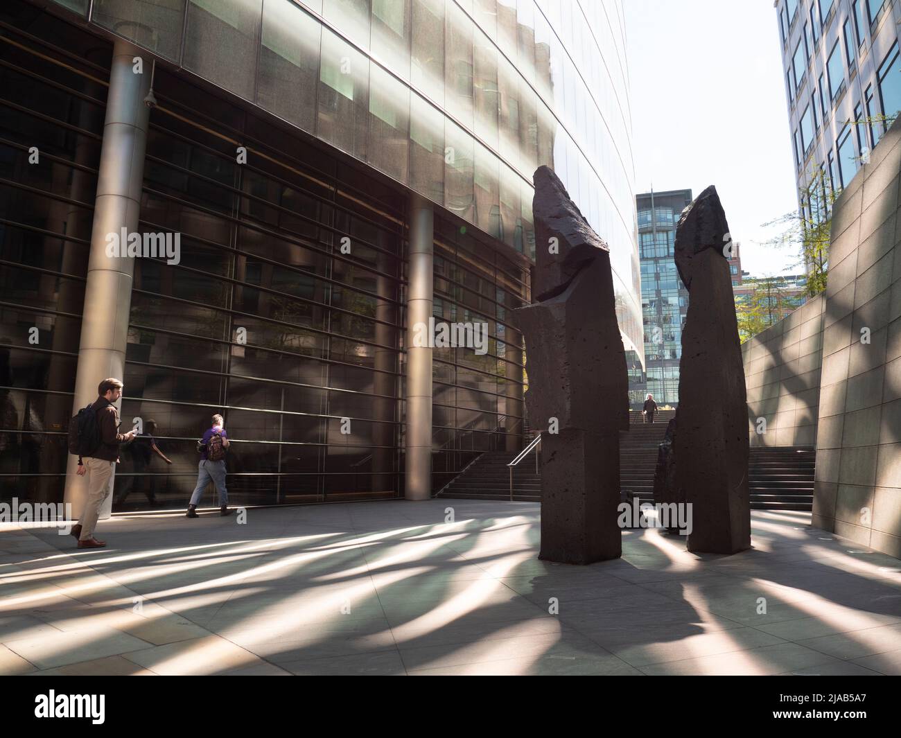 Skulptur aus basalt -Fotos und -Bildmaterial in hoher Auflösung – Alamy