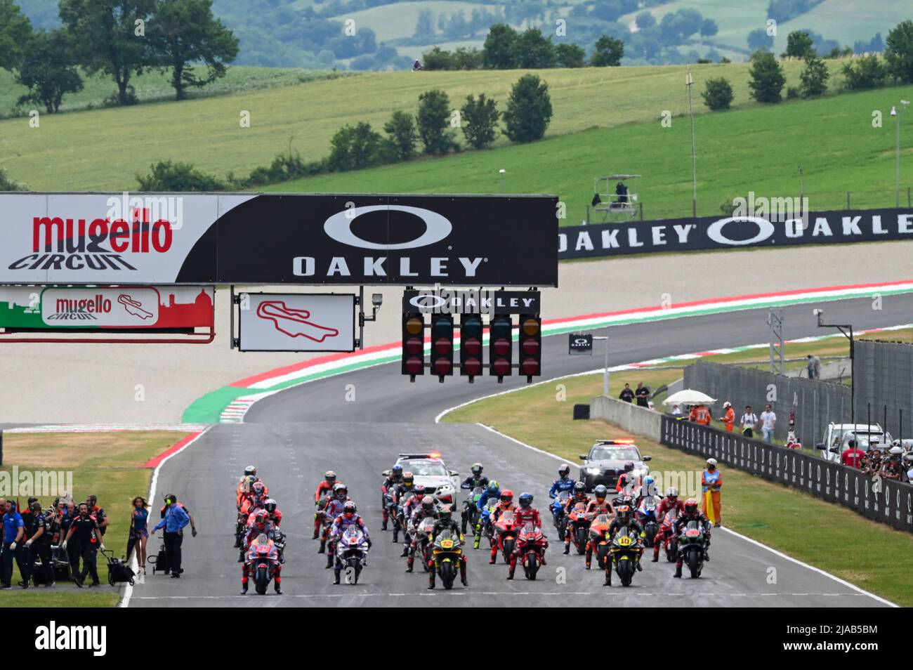 Startaufstellung des MotoGP-Rennens während des Gran Premio  dâ&#x80;&#X99;Italia Oakley Race, MotoGP-Weltmeisterschaft in Scarperia  (FI), Italien, Mai 29 2022 Stockfotografie - Alamy
