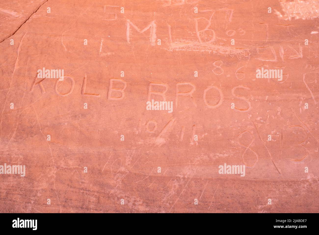Historische Inschrift von Kolb Bros am Bowknot Bend im Labyrinth Canyon, Utah. Stockfoto