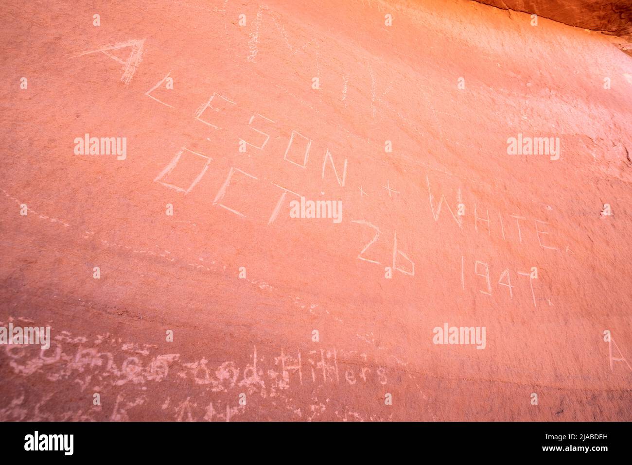 Historische Alison und White Inschrift am Bowknot Bend im Labyrinth Canyon, Utah. Stockfoto