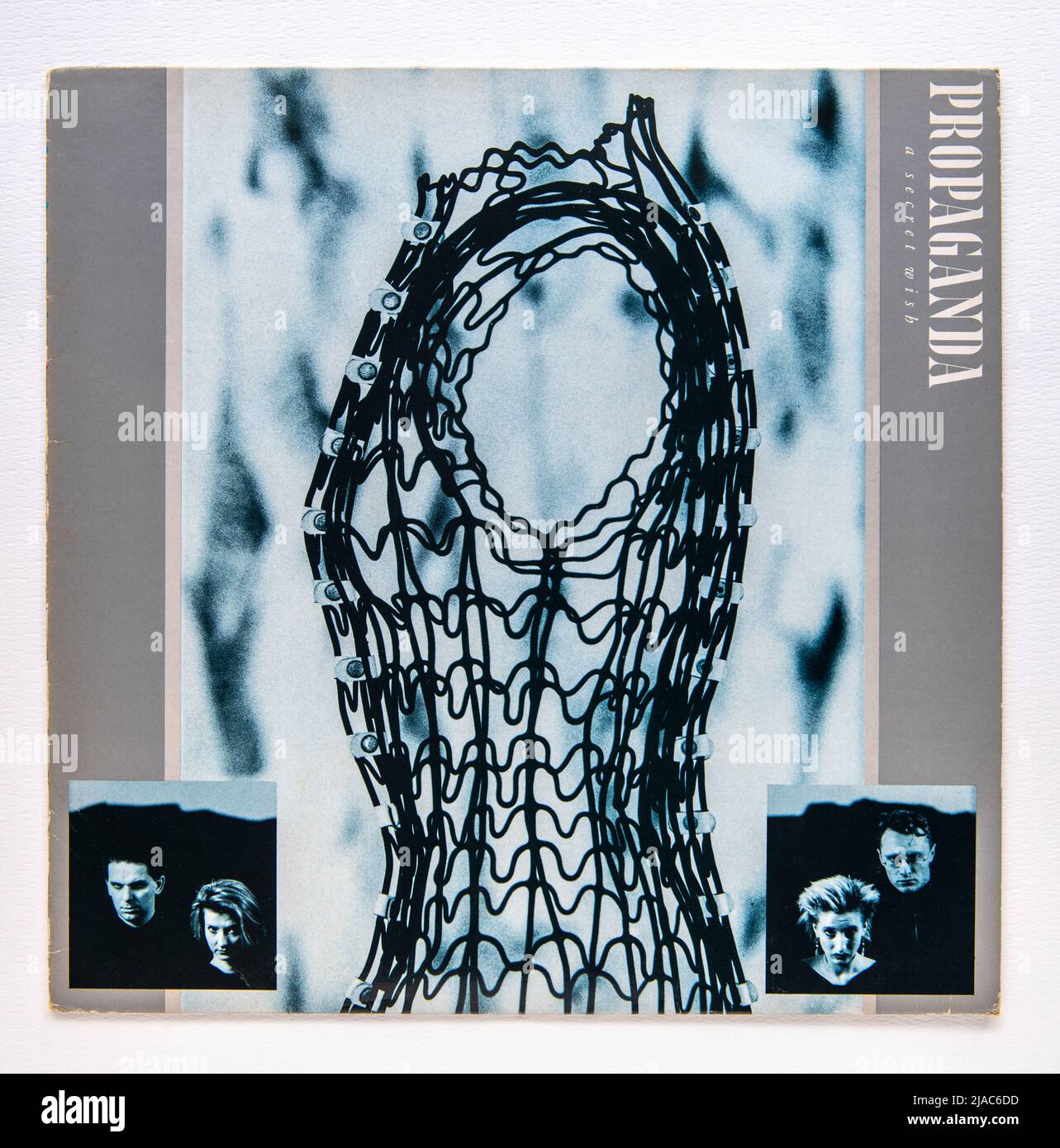 Synth band Fotos und Bildmaterial in hoher Auflösung Alamy