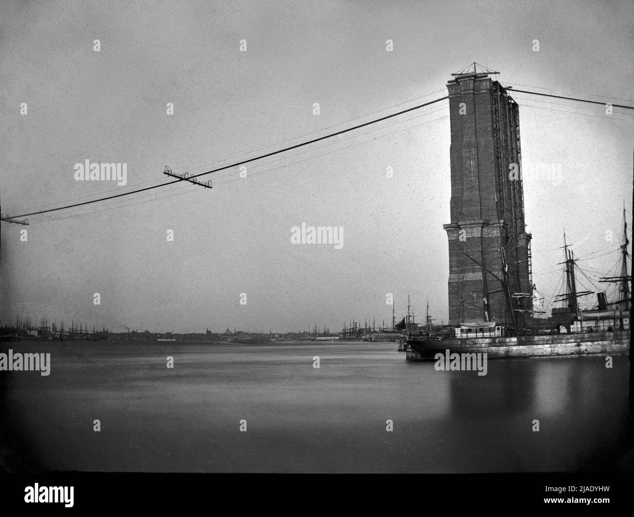 Bau der Brooklyn Bridge Stockfoto