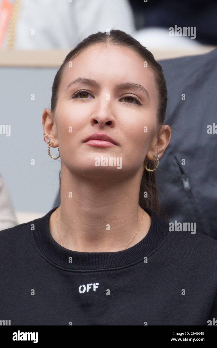 Nina Ghaibi, die Freundin von Felix Auger-Aliassime auf den Tribünen während der French Open Roland Garros 2022 am 29. Mai 2022 in Paris, Frankreich. Foto von Nasser Berzane/ABACAPRESS.COM Stockfoto