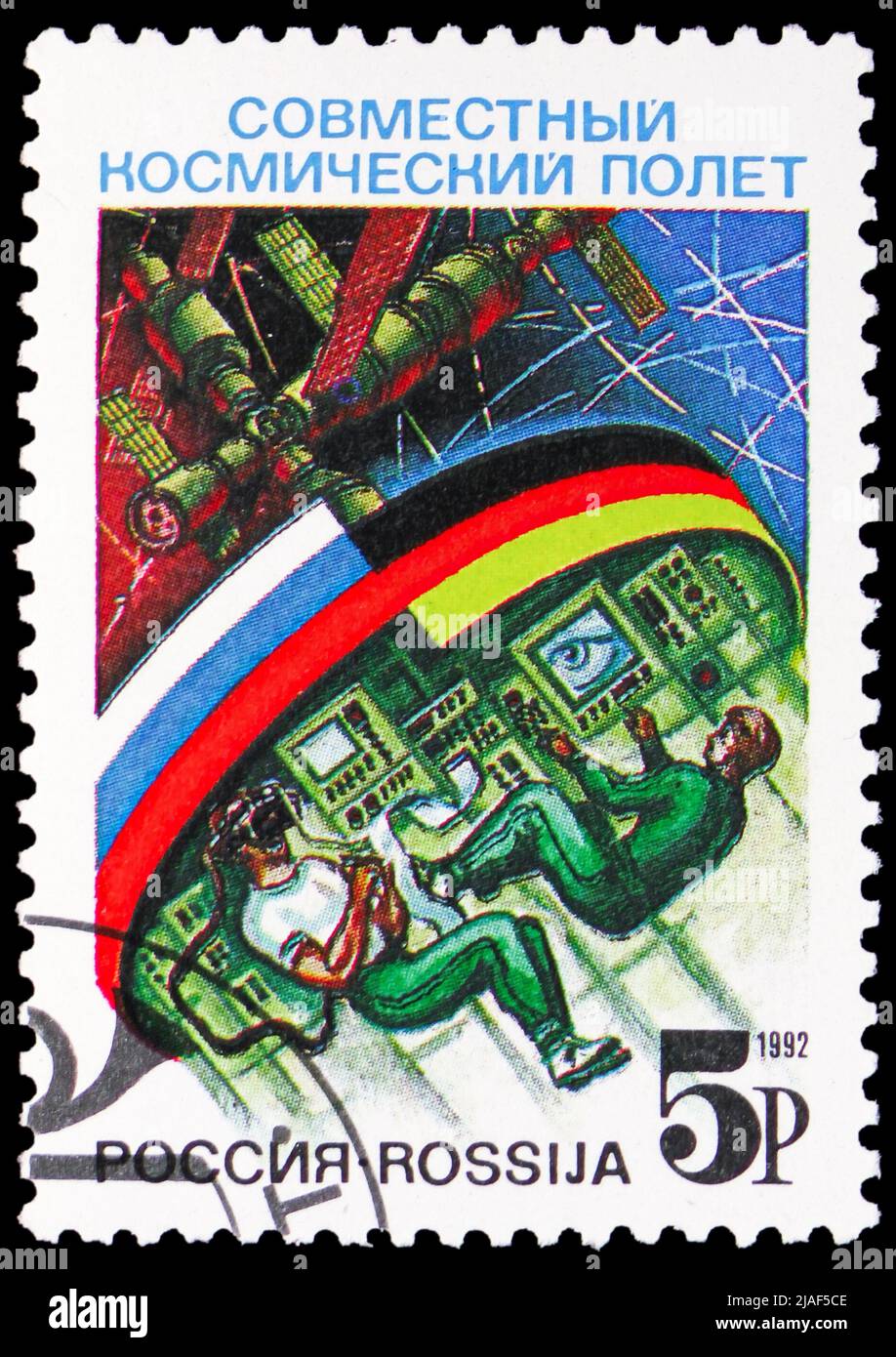 MOSKAU, RUSSLAND - 14. MAI 2022: In Russland gedruckte Briefmarke zeigt Joint Space Flight Russland-Deutschland 'mir-92', Serie, um 1992 Stockfoto