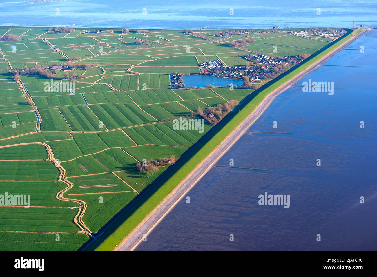 Eckwarderhoerne an der Nordsee, 18.04.2022, Luftaufnahme, Deutschland, Niedersachsen, Eckwarderhoerne Stockfoto