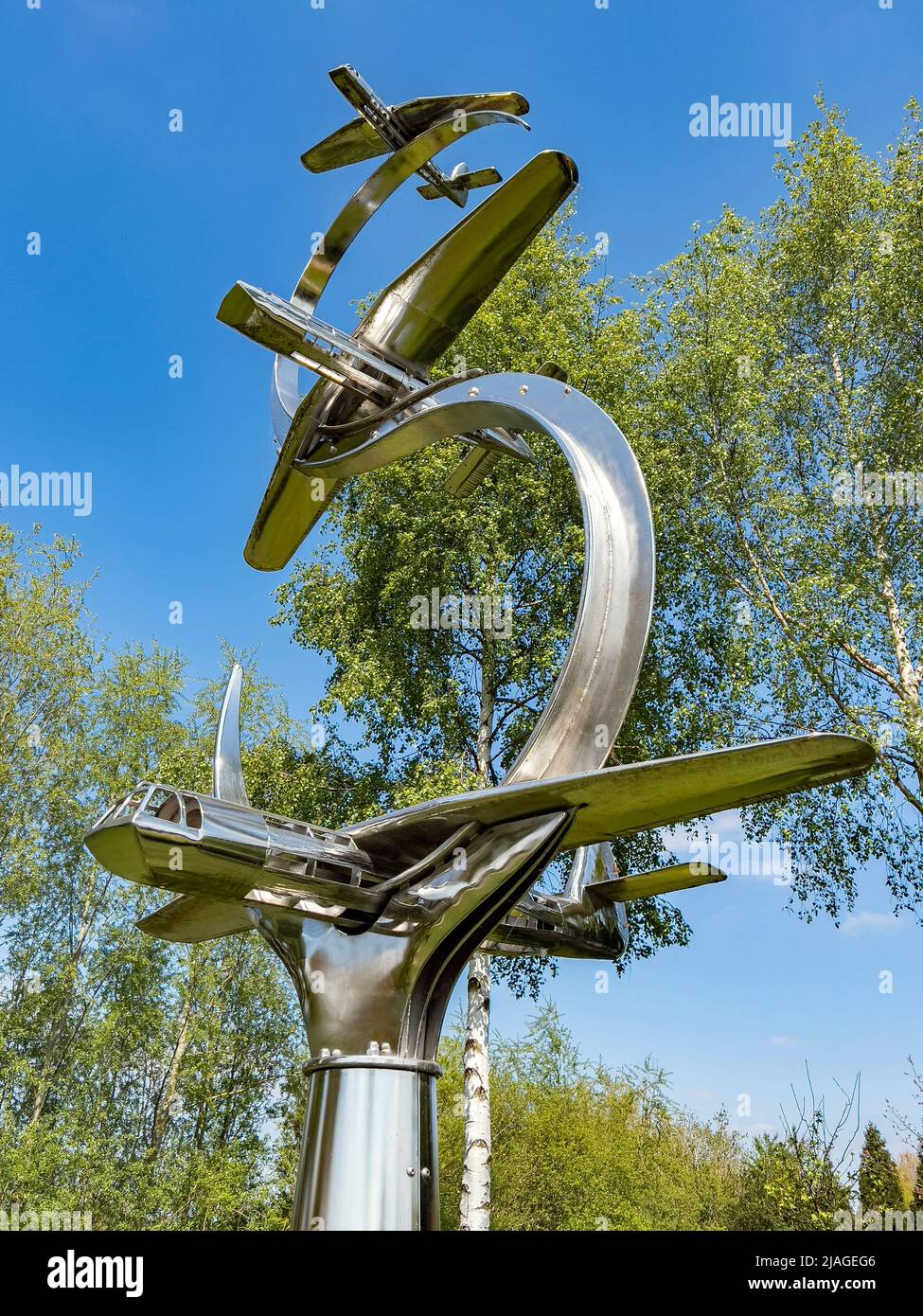 Memorial to the Glider Pilot Regiment - The Pegasus Bridge Memorial Flight at the National Memorial Arboretum - das Arbretum ist ein britischer Ort von Nati Stockfoto