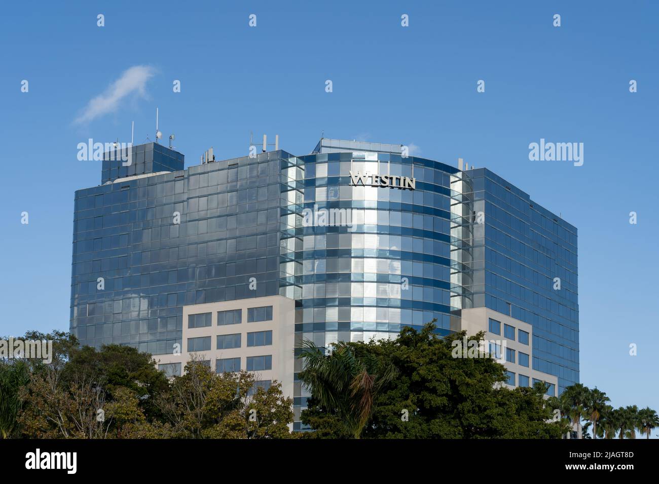 Fort Lauderdale, FL, USA - 2. Januar 2022: The Westin Hotel in Fort Lauderdale, FL, USA. Stockfoto