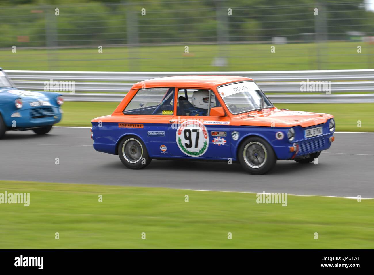 BARC CLUB CAR CHAMPIONSHIPS - OULTON PARK der British Automobile Racing Club kehrt an diesem Wochenende zu einem vollen Renntag nach Oulton Park zurück Stockfoto