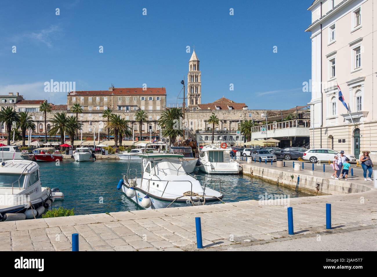 Die Riva Waterfront, Split, Split-Dalmatien, Kroatien Stockfoto