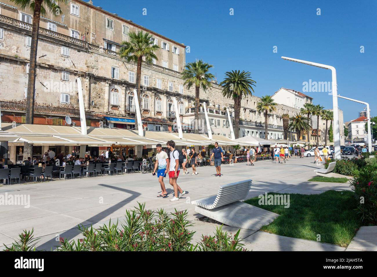Die Riva Uferpromenade, Altstadt, Split, Split-Dalmatien, Kroatien Stockfoto