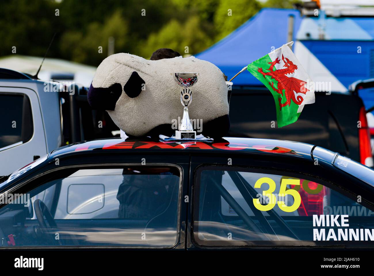 BARC CLUB CAR CHAMPIONSHIPS - OULTON PARK der British Automobile Racing Club kehrt an diesem Wochenende zu einem vollen Renntag nach Oulton Park zurück Stockfoto