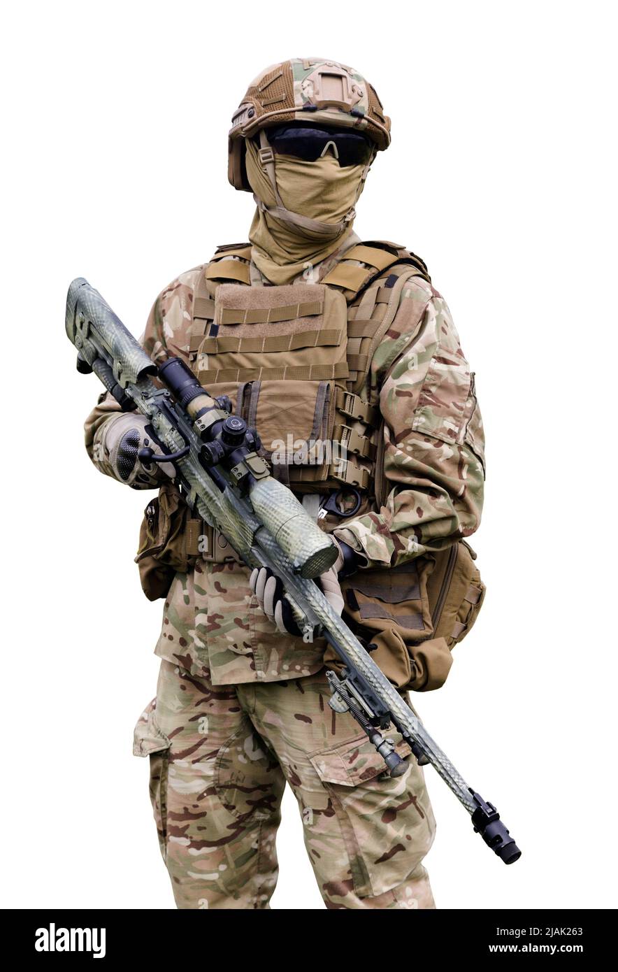 Soldat mit Waffe bewaffnet, isoliert auf weißem Hintergrund. Stockfoto