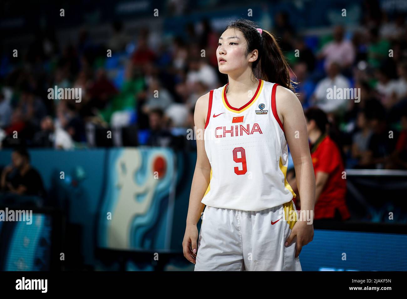 Spanien, Teneriffa, 26. September 2018: Die chinesische Basketballspielerin Li Meng während der Basketball-Weltmeisterschaft der Frauen Stockfoto