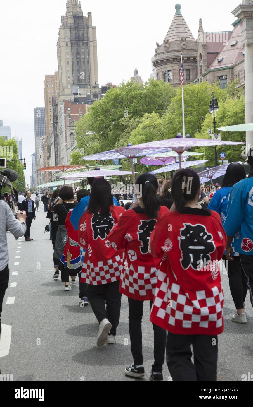 Die erste Parade zum Japan Day am 15. Mai 2022 im Central Park West in Manhattan in New York City. Stockfoto