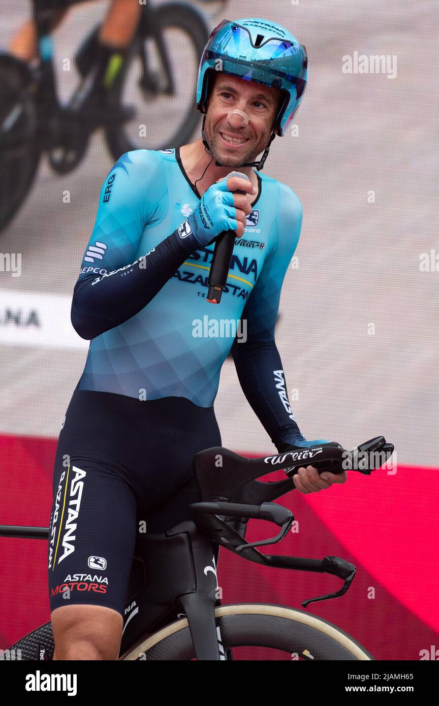 Verona, Verona, Italien, 29. Mai 2022, Vincenzo Nibali (Astana Qazaqstan Team) bei seinem letzten Giro d'Italia 2022 beim Giro d'Italia - Etappe 21 - Verona Stockfoto