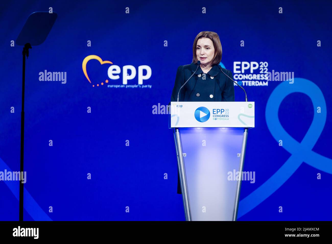 2022-05-31 16:45:42 ROTTERDAM - Maia Sandu (Präsident Moldawien) am ersten Tag des EVP-Kongresses in Ahoy Rotterdam. Der EVP-Kongress wird von der Europäischen Volkspartei (EVP), der politischen Familie der Christdemokraten in Europa, organisiert. ANP SEM VAN DER WAL niederlande Out - belgien Out Stockfoto