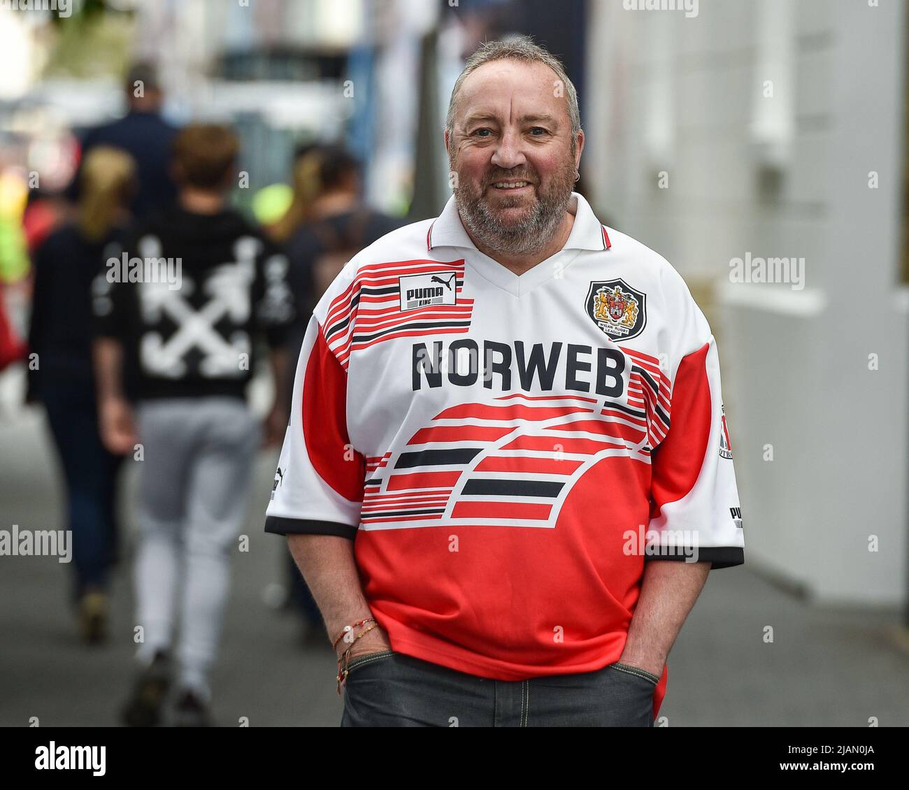 London, England - 28.. Mai 2022 - Fans von Wigan Warriors. Rugby League Betfred Challenge Cup Final Huddersfield Giants vs Wigan Warriors im Totenham Hotspur Stadium, London, Großbritannien Dean Williams Stockfoto