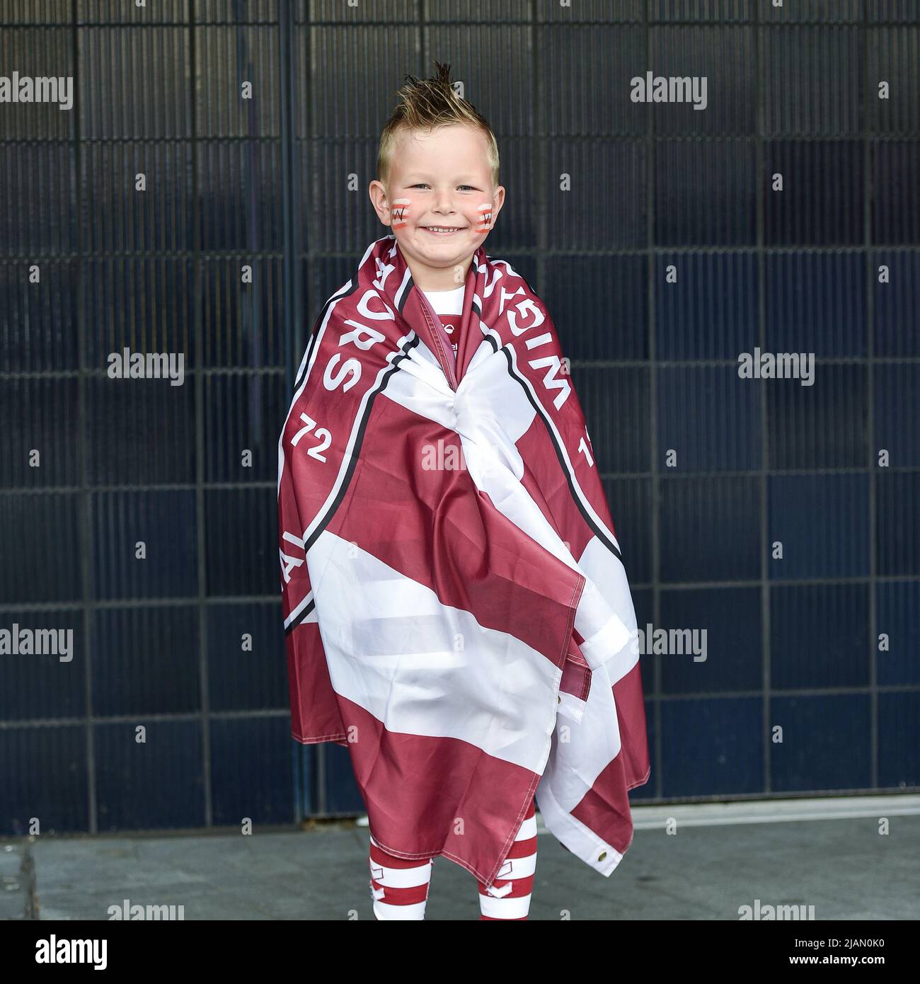 London, England - 28.. Mai 2022 - Fans von Wigan Warriors. Rugby League Betfred Challenge Cup Final Huddersfield Giants vs Wigan Warriors im Totenham Hotspur Stadium, London, Großbritannien Dean Williams Stockfoto