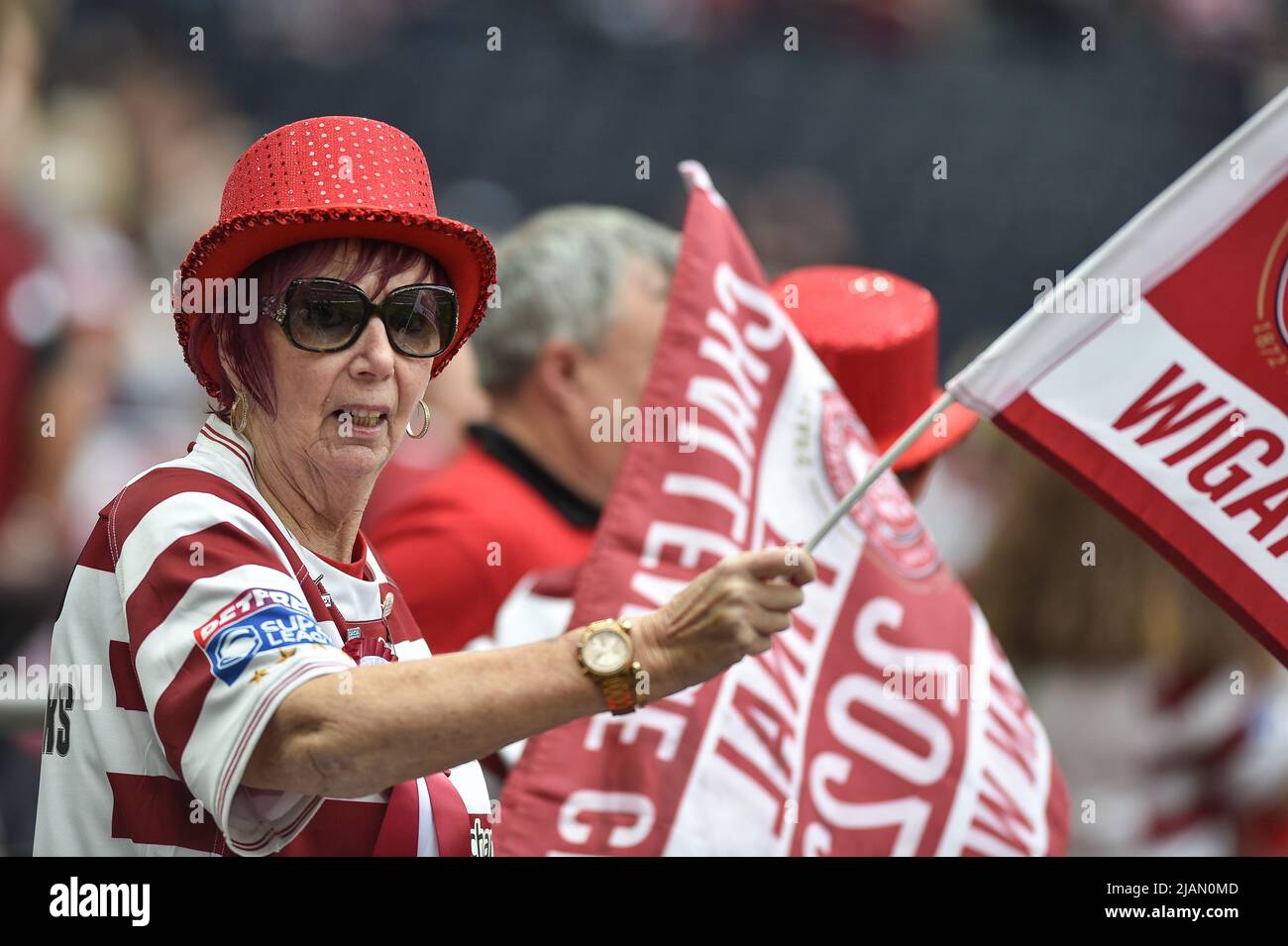 London, England - 28.. Mai 2022 - Fans von Wigan Warriors. Rugby League Betfred Challenge Cup Final Huddersfield Giants vs Wigan Warriors im Totenham Hotspur Stadium, London, Großbritannien Dean Williams Stockfoto